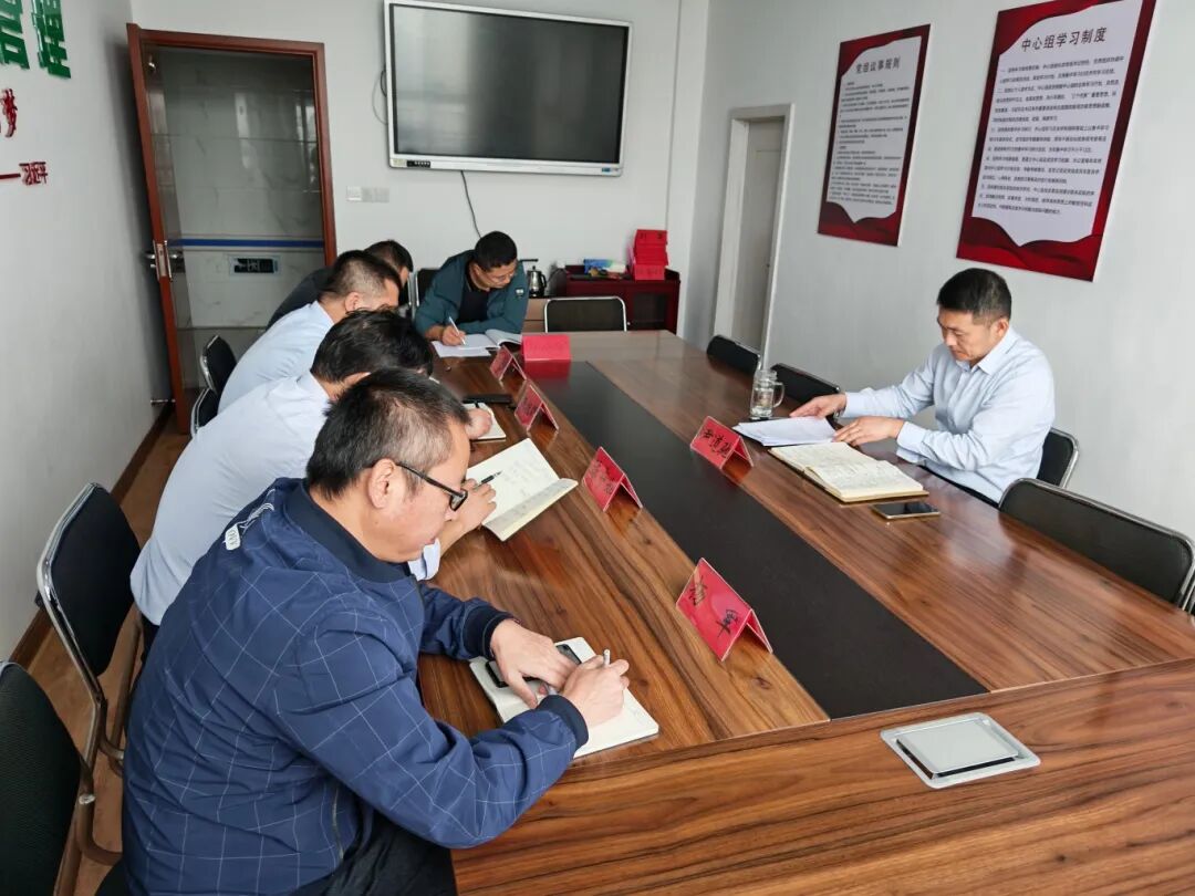 1760427137389096.jpg 5392e8587a782b4a04fe41a75766febc.jpg